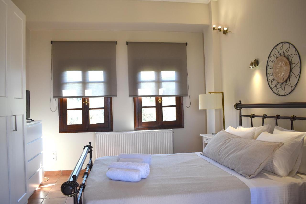 Ampelos Hillside Villa Akráta Eksteriør billede